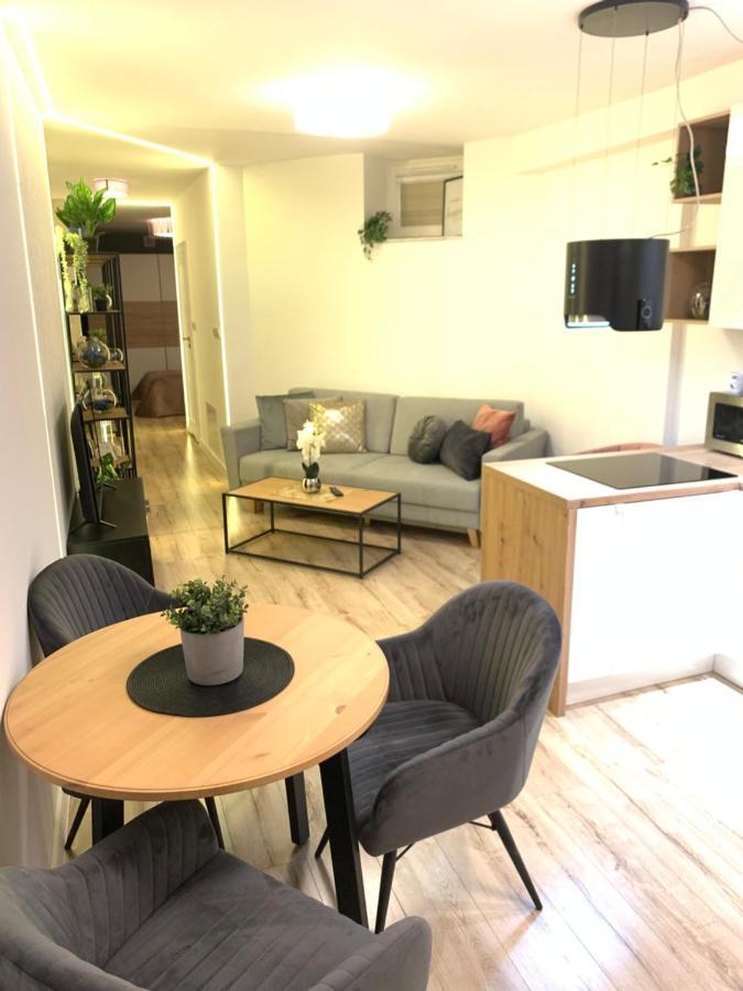 Moderno Apartament Krakau Exterior foto